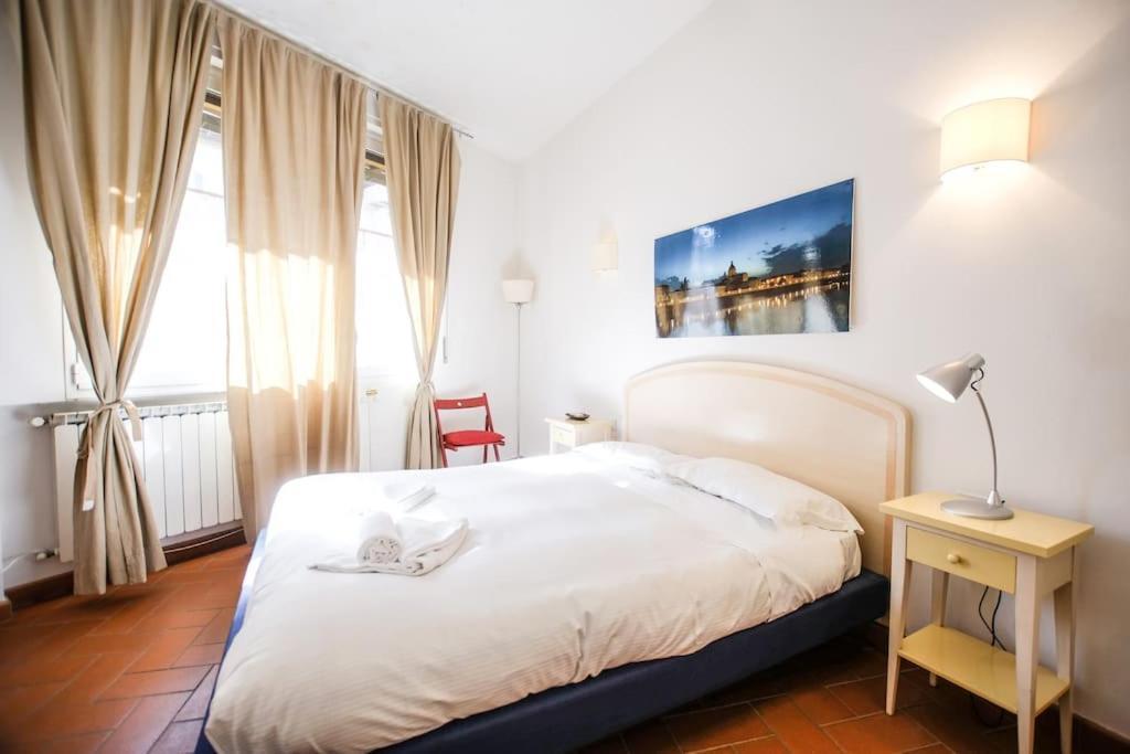 Nice Apartment Near Ponte Vecchio Florence Luaran gambar